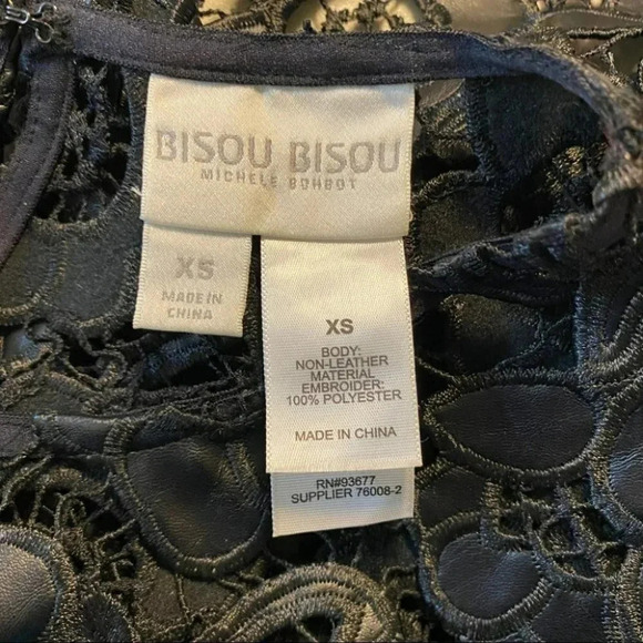 Bisou Bisou XS faux leather lace style top LNC - Picture 5 of 5